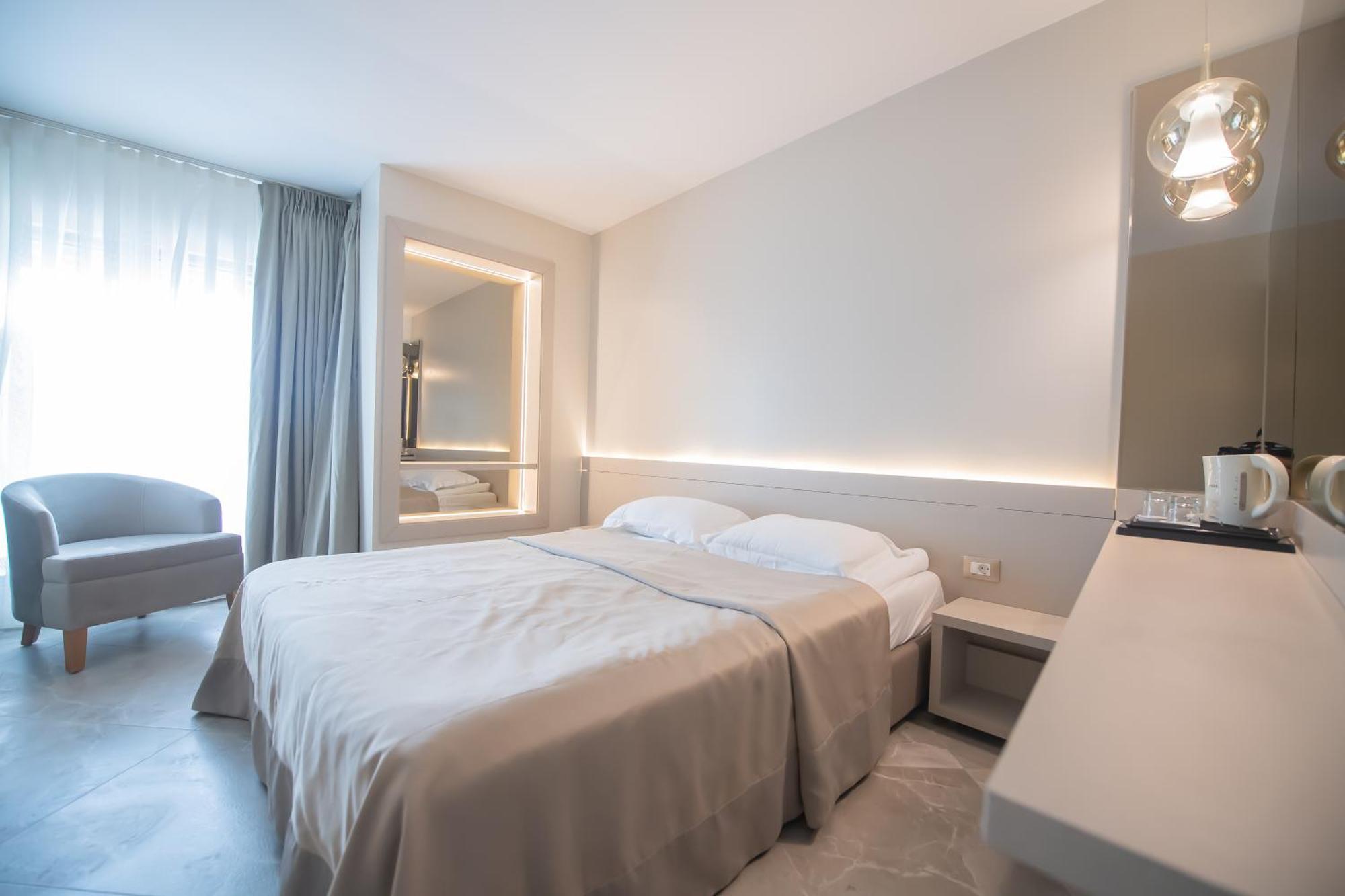 סאטורן Hotel Atena*** מראה חיצוני תמונה