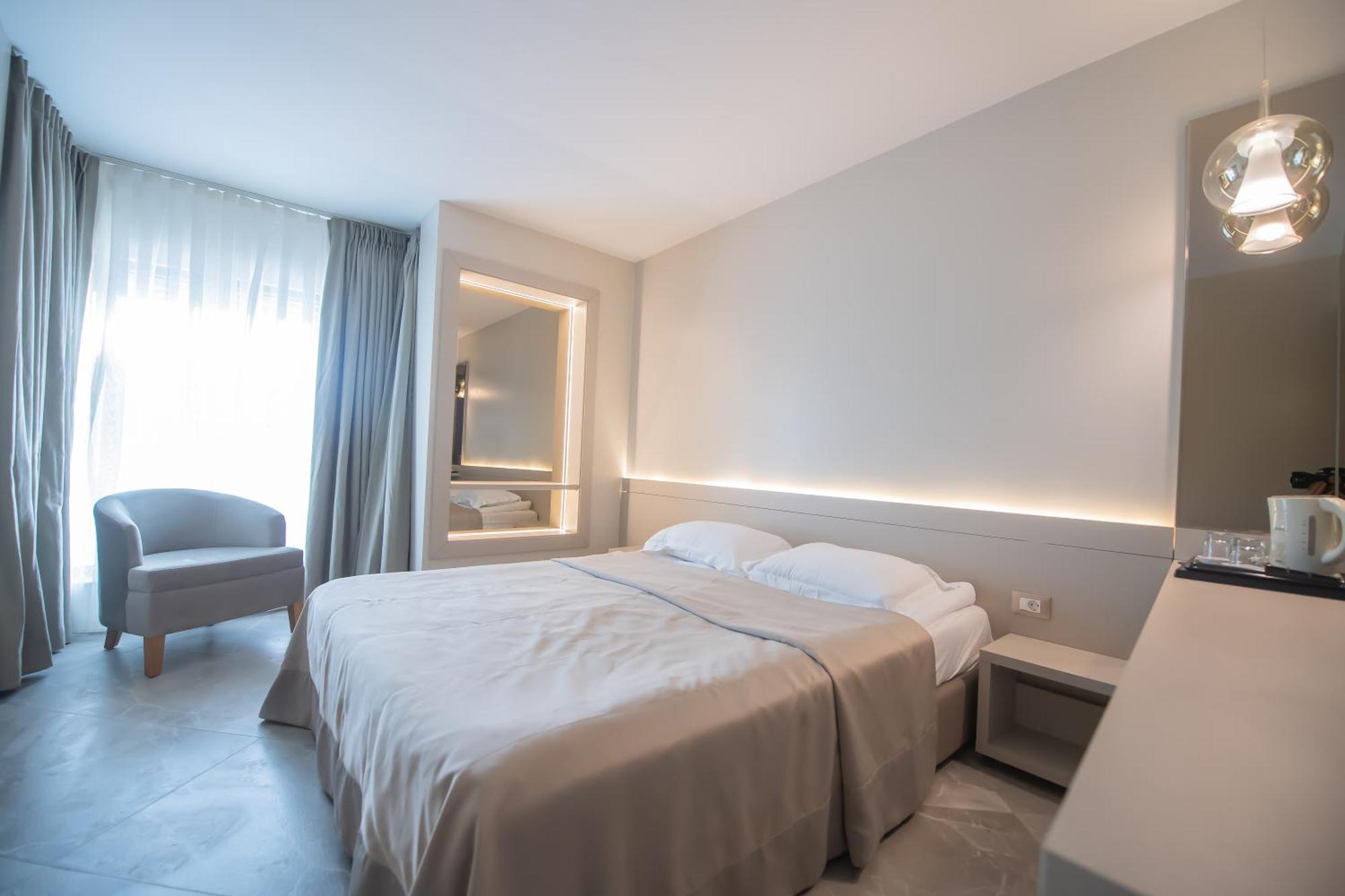 סאטורן Hotel Atena*** מראה חיצוני תמונה