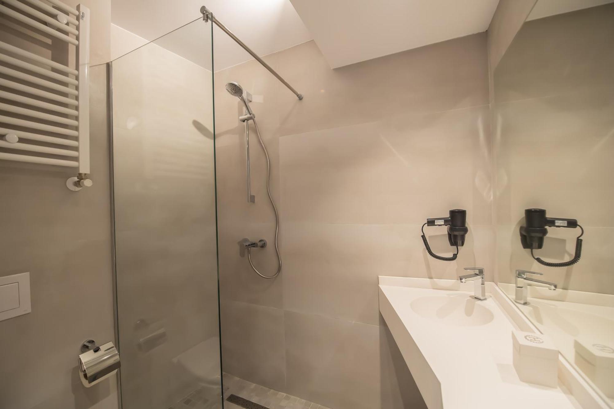 סאטורן Hotel Atena*** מראה חיצוני תמונה